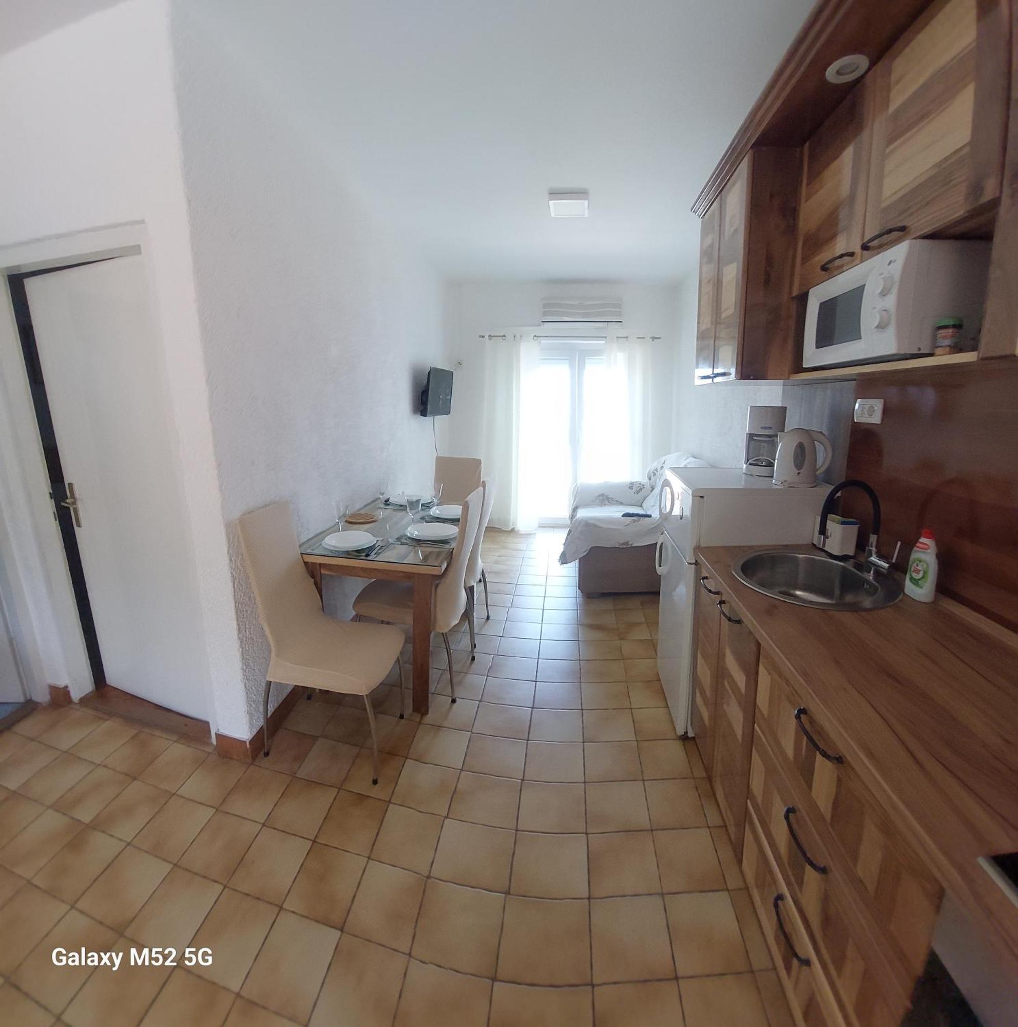 Apartmani Lana Rab Kampor Eksteriør billede